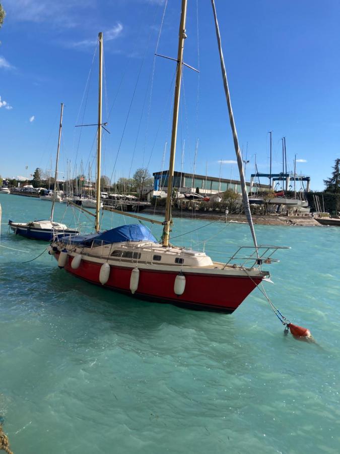 Garda Art&Lake Peschiera del Garda Exteriér fotografie